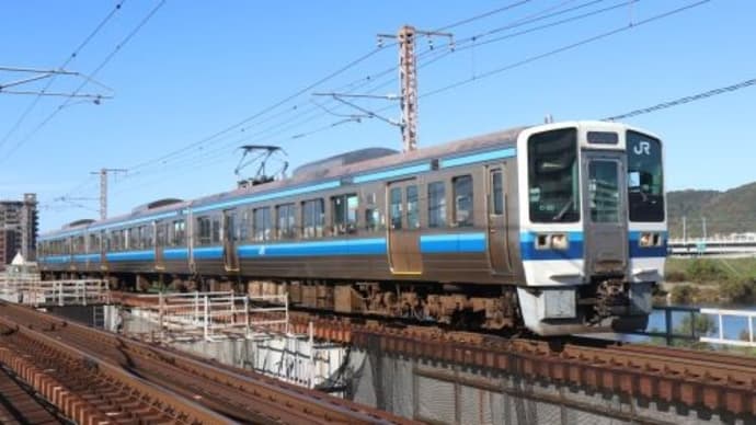 岡山の列車(213系普通列車)