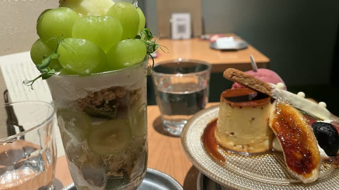 フルーツパフェ @餃子と〆の店Nood e(ヌード)