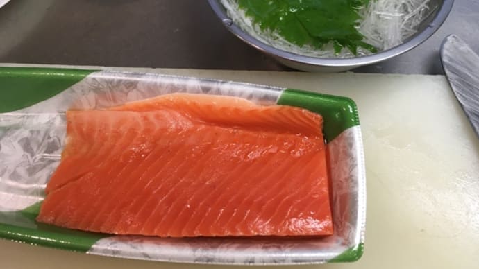 サーモンとキンピラゴボウ(^.^)晩ご飯