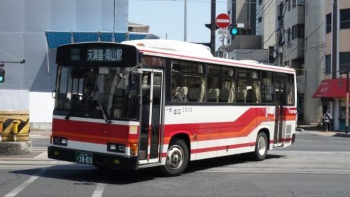 岡山のバス(下電バス旧塗装車)