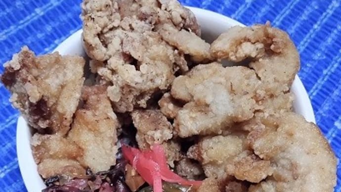 【02/21昼食】鶏黄金唐揚げ、駅近くのスーパーのなんだね:D