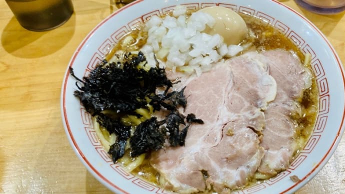 ラーメン22 背脂煮干中華そば和市・新橋