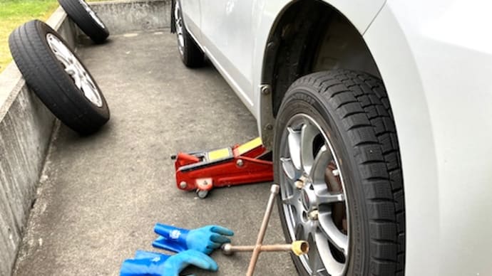 タイヤ交換のちお山。