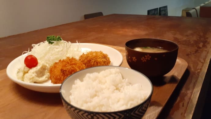 札幌でランチ（９５）　遂に念願の「じゃがいもはうすCLASSICAL」のコロッケ定食をいただく