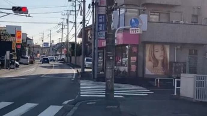 バス停からローザまでを道案内
