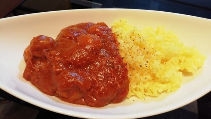 ターメリックライスと簡単コンビーフカレー