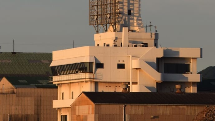 関門海峡海上交通センター(通称 関門マーティス)に「運用管制官」1期生3名配属