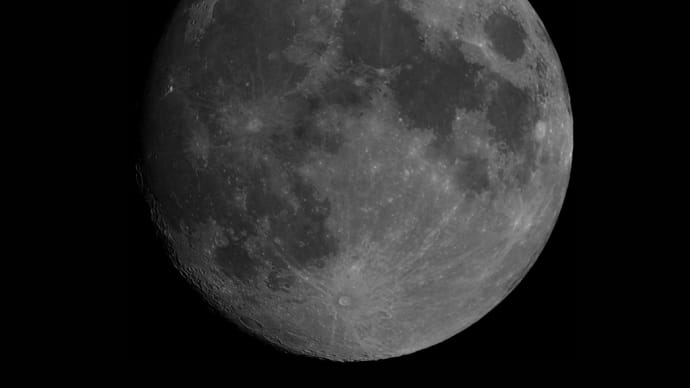 23/10/28  昨夜逢った月齢12日目のお月様とぐちゃぐちゃの木星…。