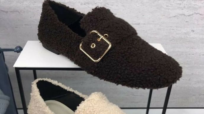 韓国ファッション ボア フラットパンプス ボアパンプス バックル フラットシューズ