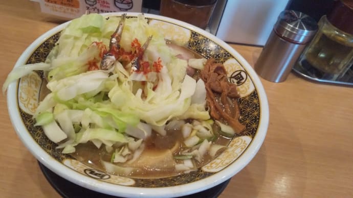 歌舞伎町の煮干しラーメン人気店で朝食