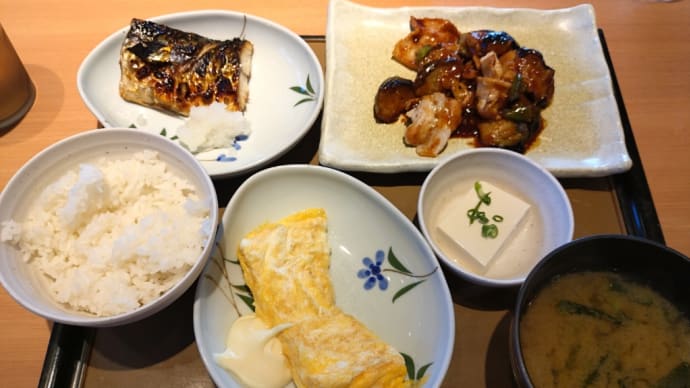 【やよい軒】なす味噌と焼魚の定食。