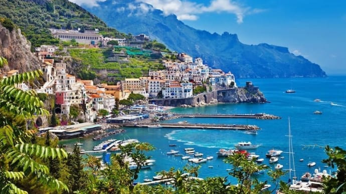 イタリア