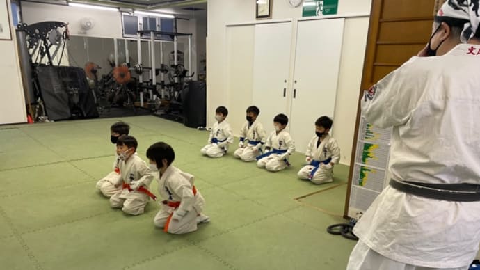 明日18日(日)は江戸川錬成大会の為休館です