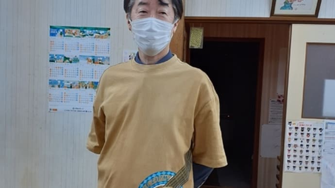 オリジナルTシャツ(福岡市社交ダンススタジオ・ダンススクールライジングスタースタッフより)