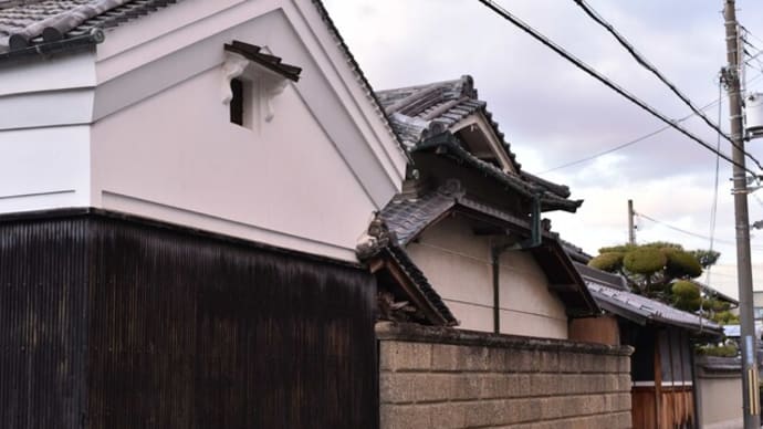 土蔵のある街並み旧の大安寺村