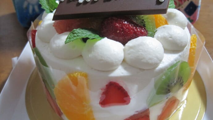 お誕生日ケーキ