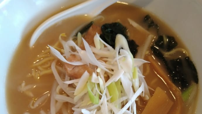 ある日の昼食(釜源)