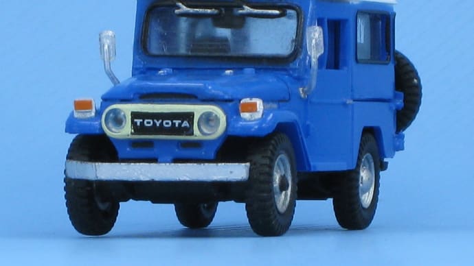 トヨタ ランドクルーザー FJ40（ブルー）