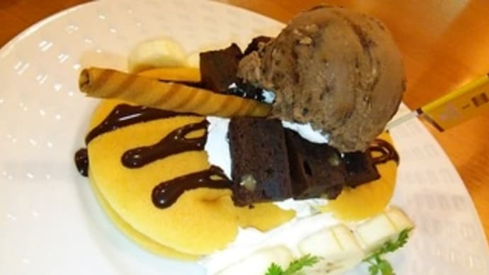 ガールズ&パンツァーとココスのコラボのスイーツ