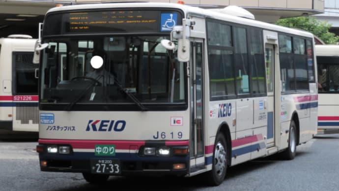 京王バス　S30619