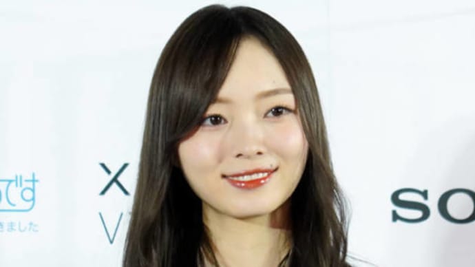 乃木坂46梅澤美波、同期・久保史緒里との北海道旅SHOTにファン歓喜「うめくぼ尊い」「エモい」