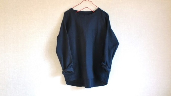 長袖Tシャツ的なものを布帛で作ると、の続きの続き