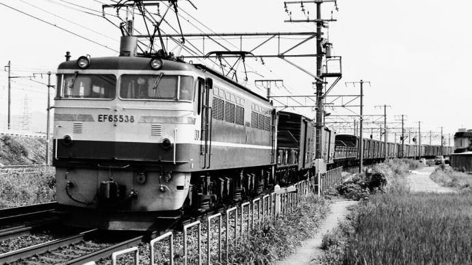 １９８０年８月２４日　東海道本線 / 西大路・向日町間にて