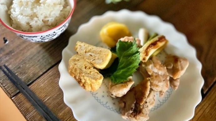 ランチとお裾分けのリンゴ