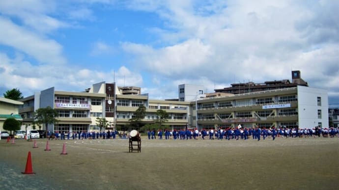 今日の仁王小学校は運動会の予行練習