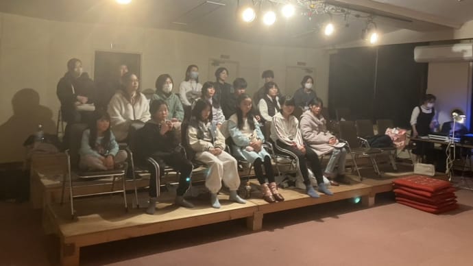 佐久の演劇祭、とってもにぎやかです!