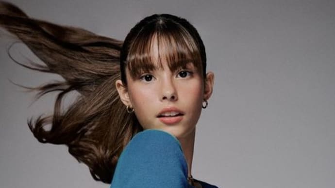 ケンドラ・クレマーのPRETTY IN BLUE