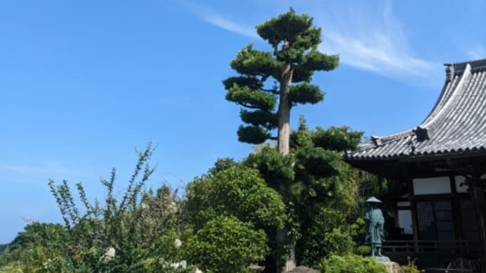 お寺へ