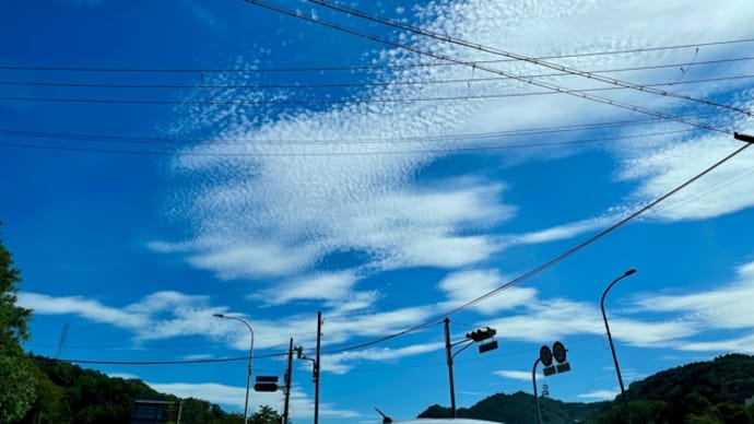 秋の雲