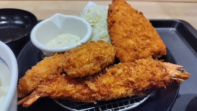 松のや(11)海鮮盛り合わせ定食