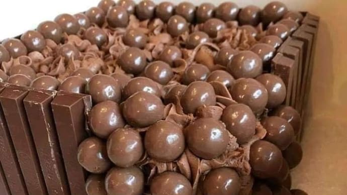 フィリピンのスィーツ、チョコレートケーキ