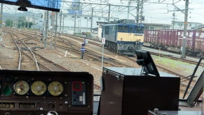 NHK岡山ニュースで伯備線貨物列車を紹介していました。