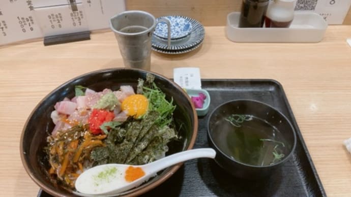 天王寺ルシアス地下で昼ごはん
