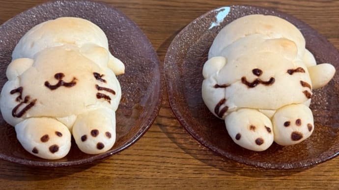 ゴロンと猫ピー