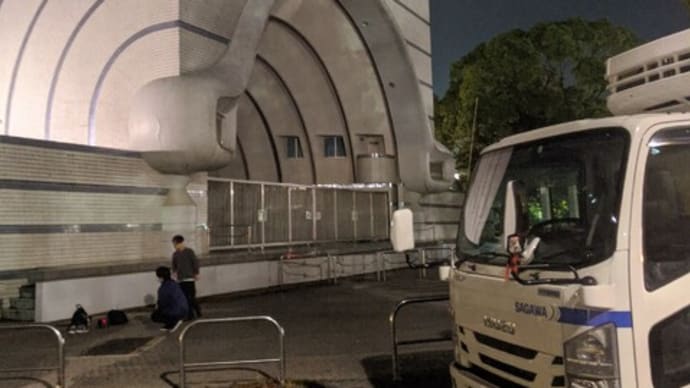 好きだな。原宿の野外ステージ!!