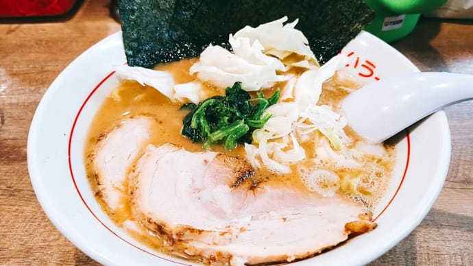 【松福本店】のうまいラーメン+半チャーハン