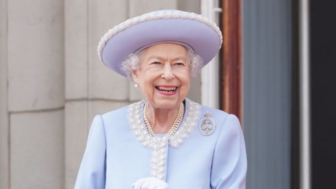イギリス王室　エリザベス女王　プラチナジュビリー　　チャールズ皇太子は国王になるのでしょうか。