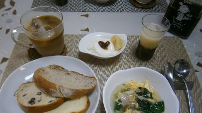 食べるスープで休日朝ご飯、2個目のゲルクッション