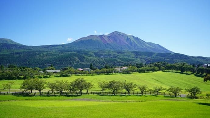 高千穂牧場～霧島連山の麓に広がる雄大な風景