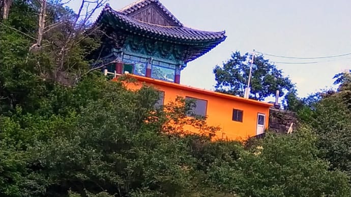 秘境童仙房「高麗寺」de 鮮やか丹青(ダンチョン)②「三聖閣」「慰霊塔」