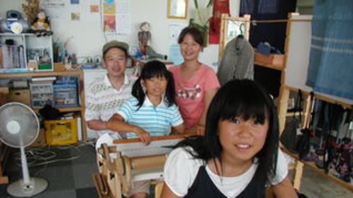 TCC・竹島クラフトセンター、岐阜からの手織り体験です。