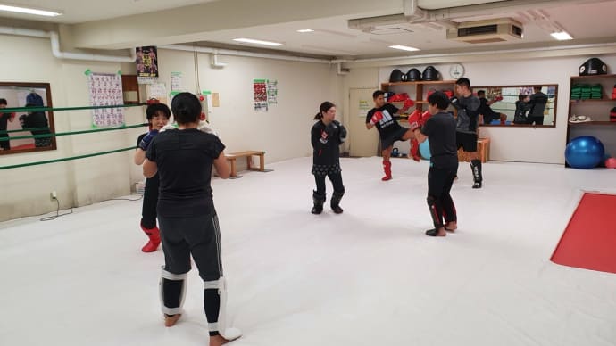 (木)キックボクシング初級