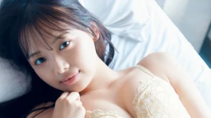日向坂46濱岸ひより、初のランジェリーカット解禁 ほぼすっぴんで朝の日差し浴びる
