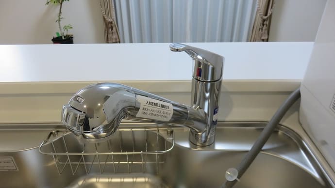 千葉県：我孫子市布佐にて、シングルレバー混合水栓に分岐水栓取付工事