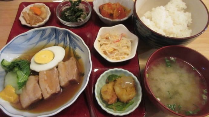 「てっぱん大山」、おいしくてすごいコスパの豚角煮定食800円