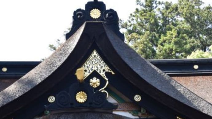 茨城の香取神宮　本殿と授与所　　　5